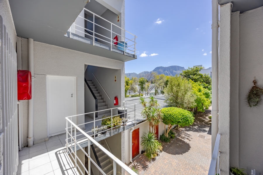3 Bedroom Property for Sale in Kenilworth Upper Western Cape